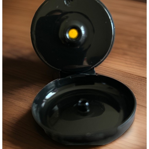 Clean & Clear Lemon Zesty Brightening Facial Scrub Vitamin C Lemon Extract 4.2oz - Picture 4 of 4